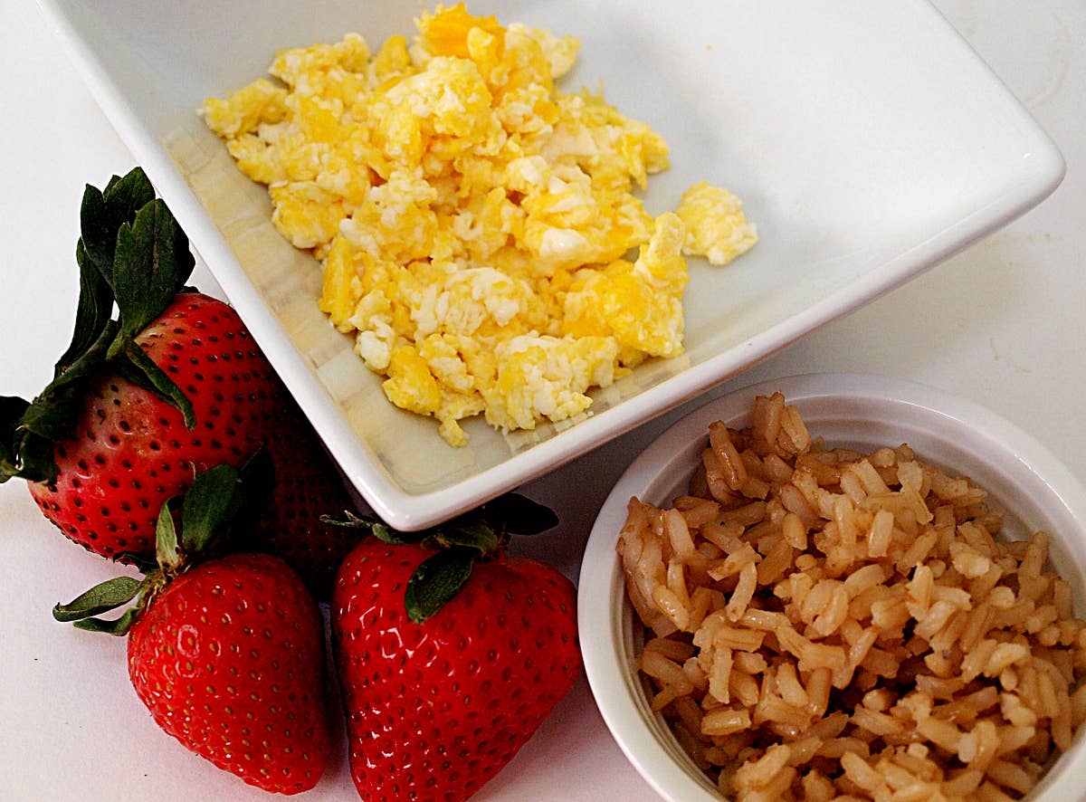 A List of Safe (and Unsafe) Foods for Your Pet Rat - PetHelpful