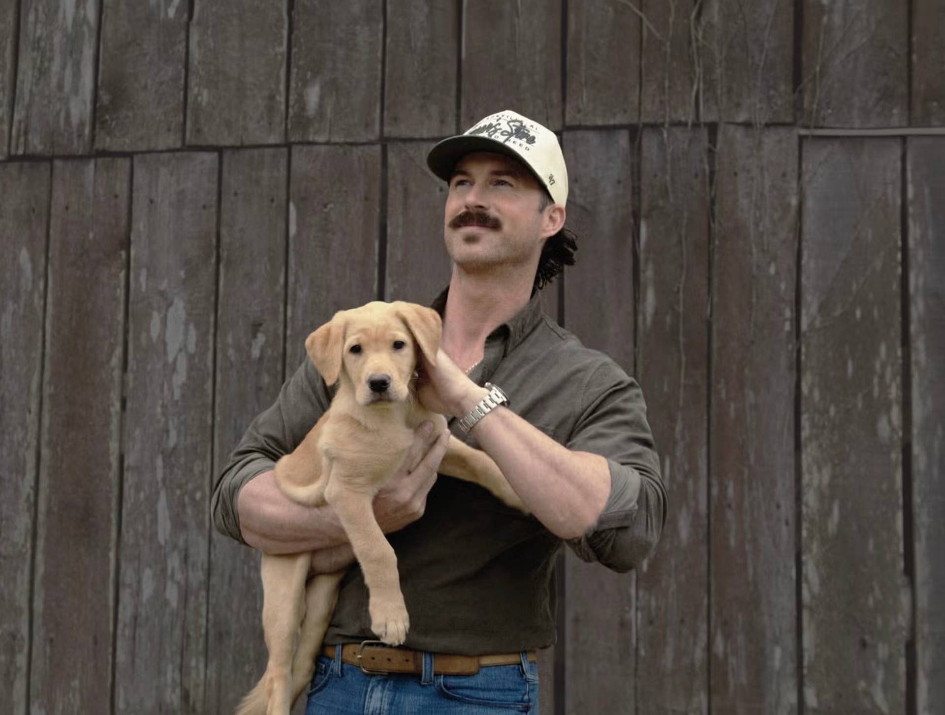 Riley Green Joins Field & Stream Pack Provisions Dog Food - PetHelpful