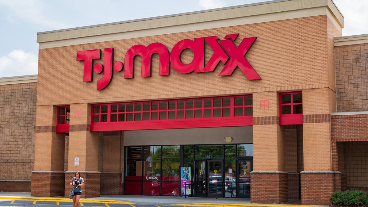 TJMaxx's $10 Bird-Themed Bowls Bring Whimsy and Charm to Any Table