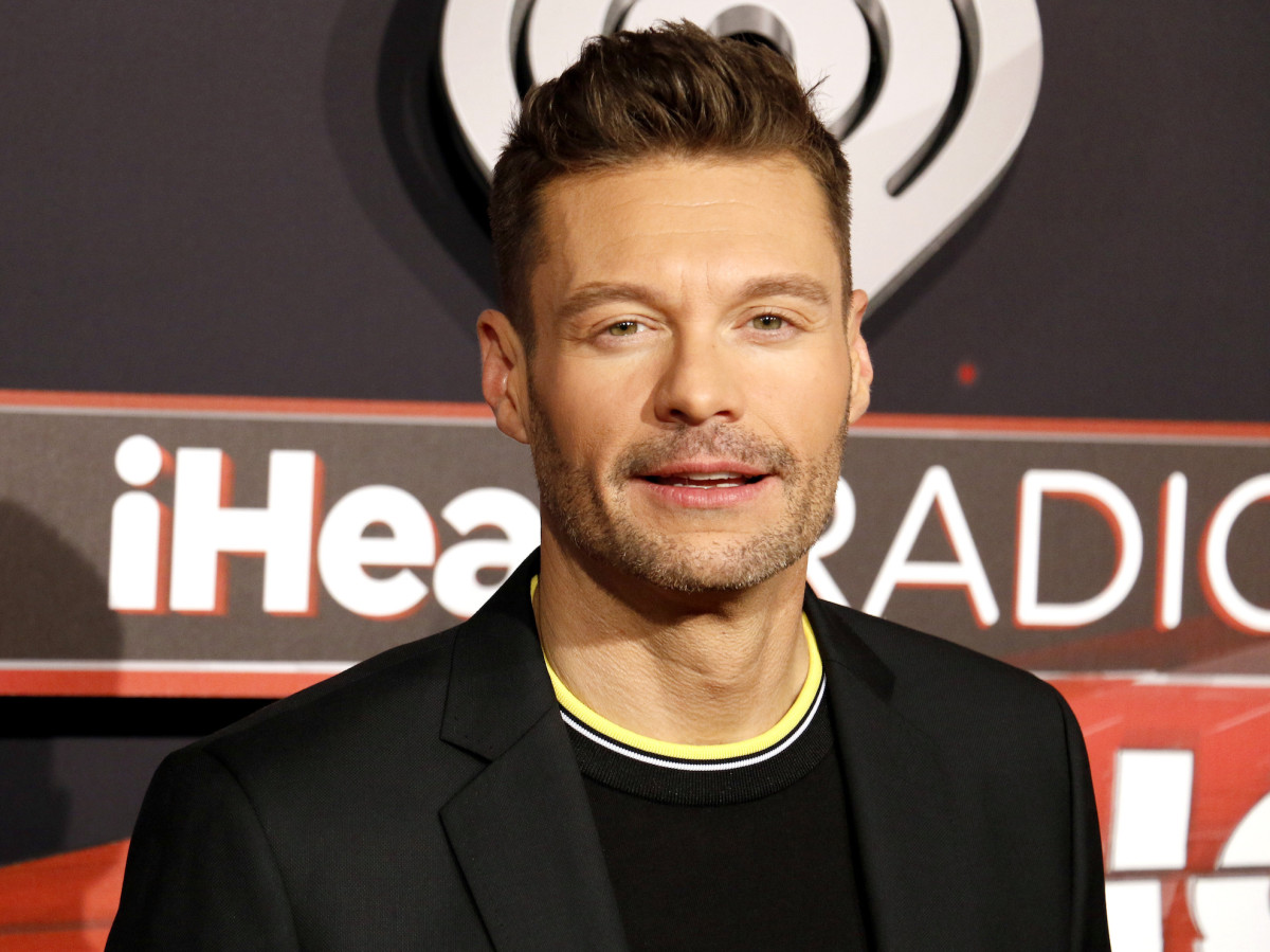 Ryan Seacrest Adds Adorable New Puppy to His Family PetHelpful News