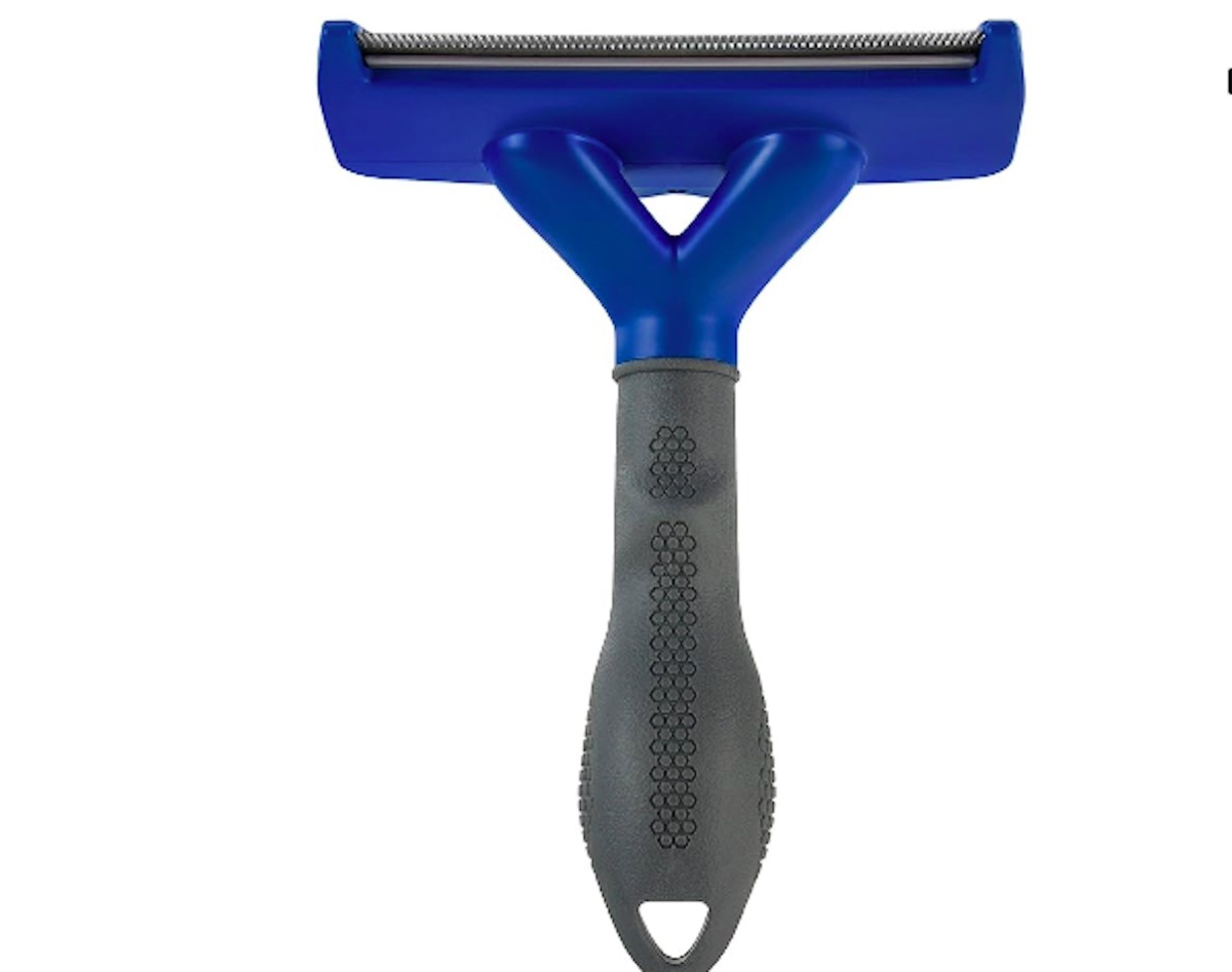 Deshedding Tool For Short Hair West Highland White Terriers photo